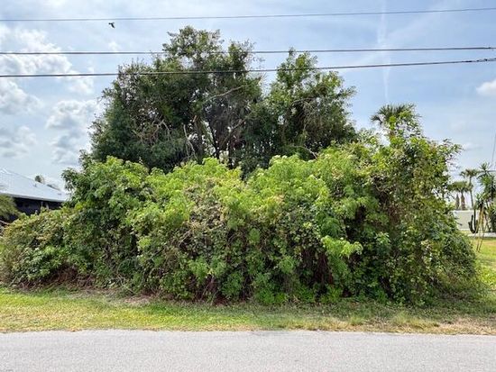 1486 SW Bartell Avenue, Port Saint Lucie, FL 34953