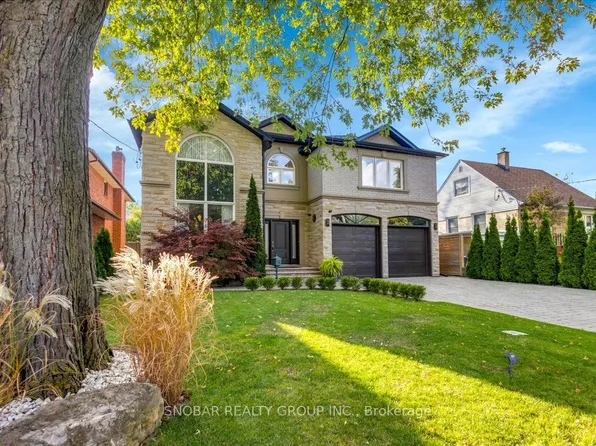 46 Poplar Ave, Toronto, ON M9B 3R4