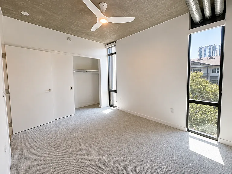 100 W Portland St #406 — Photo 7