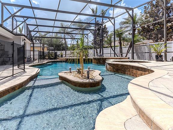 5th image of 4911 Lazy Oaks Way
