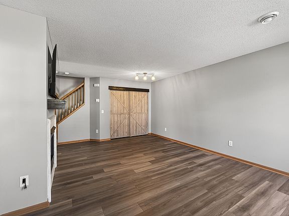 5th image of 7097 Quail Ave NE