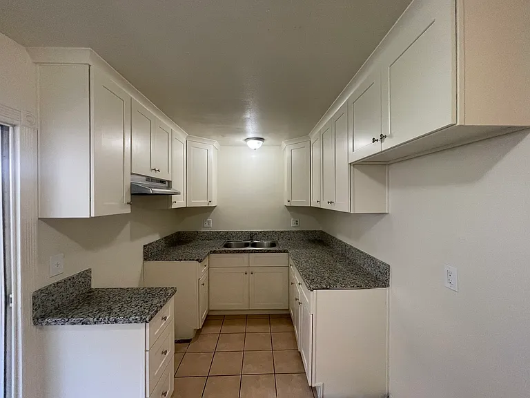 14404 Beckner St #5 — Photo 7