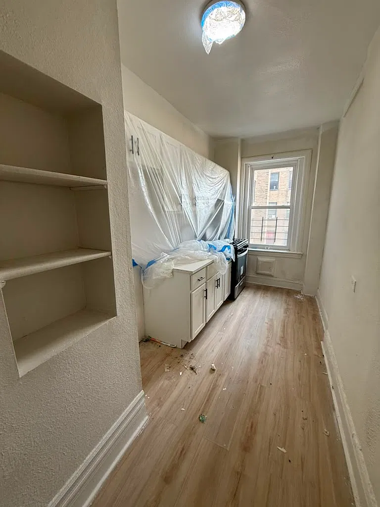 3 bed, 1100 sqft, $2,600 — Photo 1