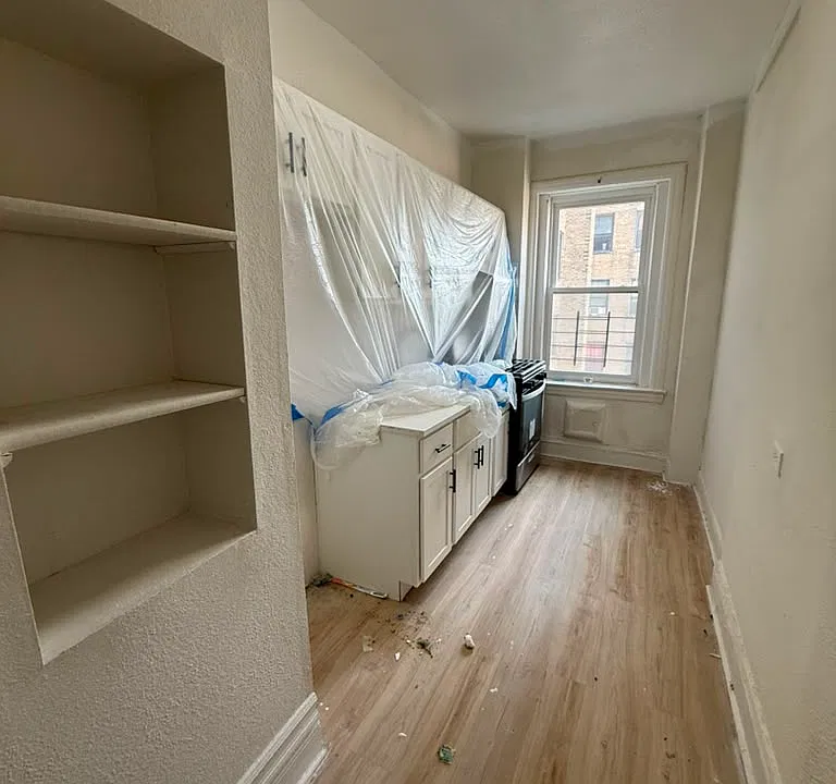 159 S Harrison St #605