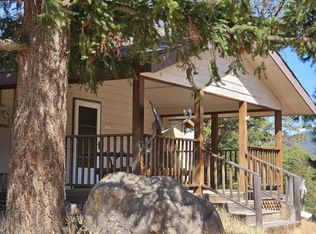 300 White Tail Dr, Eagle Point, OR 97524