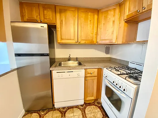 Rented by JM Preston Properties LLC | media 18