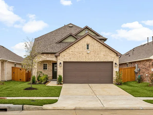 21622 Wave Hollow Dr, Cypress, TX 77433
