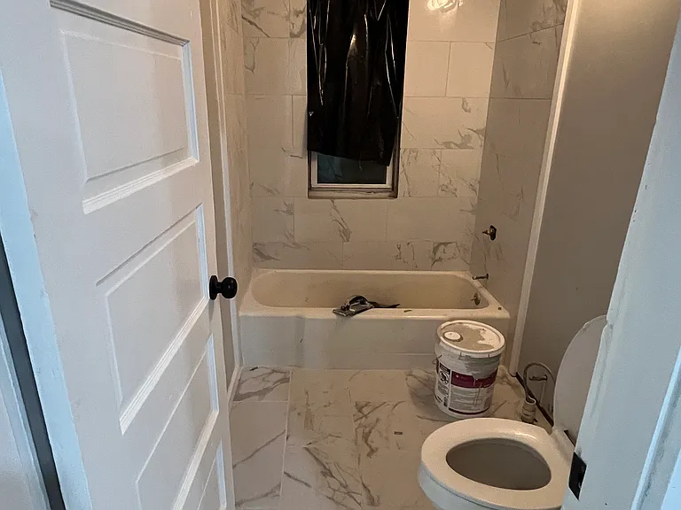 27 S Whipple St #2 — Photo 3