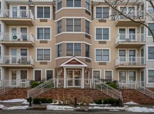 30 Constitution Way APT 301, Jersey City, NJ 07305