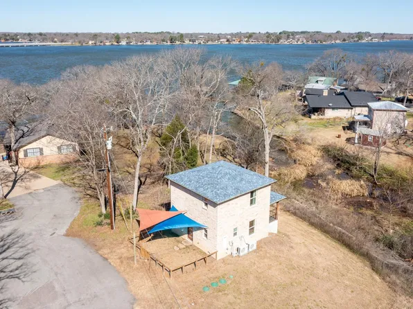 204 Crocker Dr, Malakoff, TX 75148
