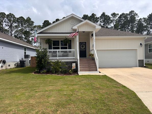 163 American Ct