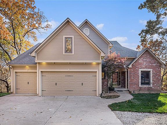 2nd image of 1878 NW 260th Rd