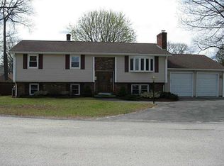 38 Fisher St, Woonsocket, RI 02895