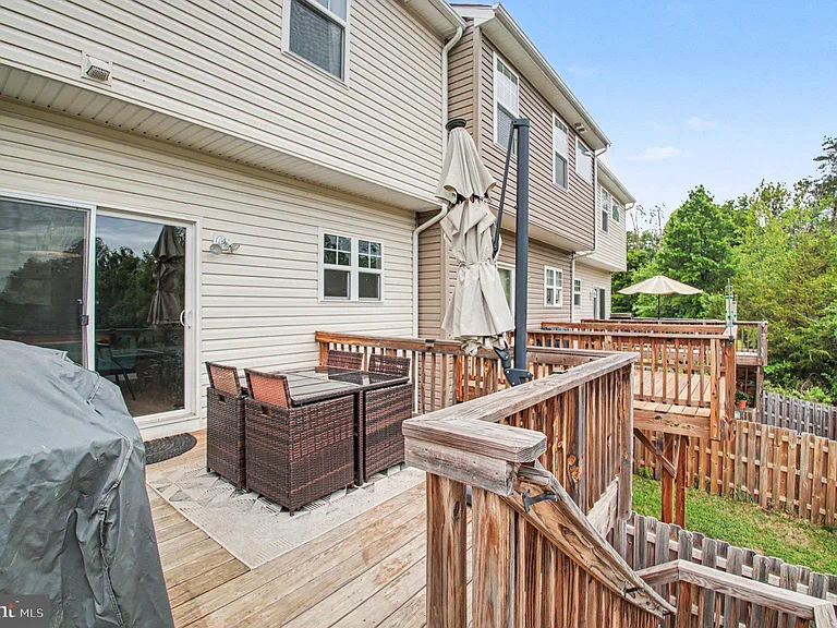 2525 Drake Ln — Photo 26