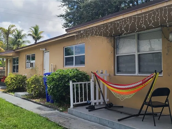 5841 Lincoln St, Hollywood, FL 33021