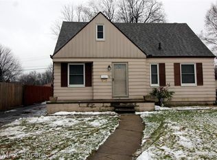 596 3rd Ave, Pontiac, MI 48340