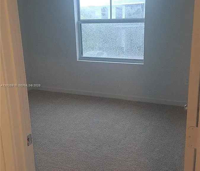 408 NE 1st Dr — Photo 5
