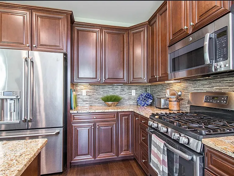 3402 Bergamont Way — Photo 10