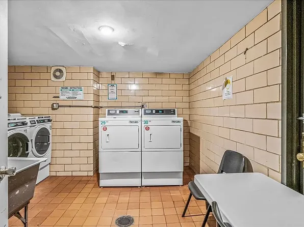 125-10 Queens Blvd #916, Kew Gardens, NY 11415