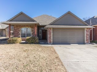 112 N Charles Ave, Midwest City, OK 73130
