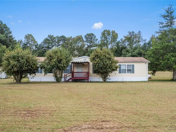 22505 Fort Powers Dr, Petersburg, VA 23803
