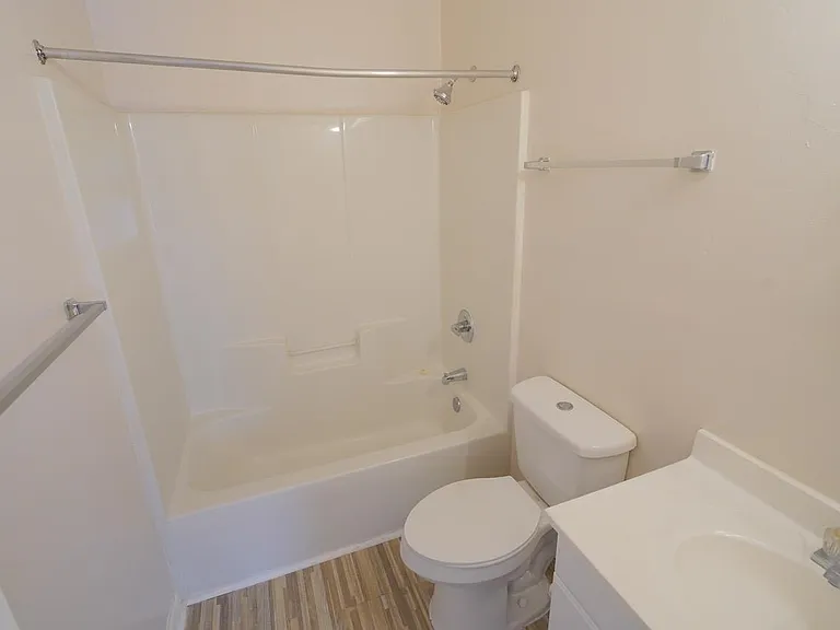 3178 N Ridge Rd #1 — Photo 19