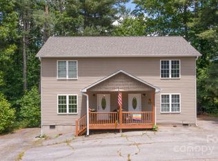 9 Taylor Rae Dr #A & B, Fletcher, NC 28732