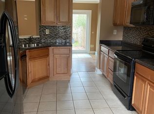 84 Carousel Cir, Doylestown, PA 18901