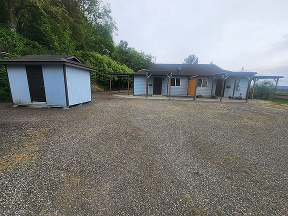 2nd image of 621 Sunnyside Blvd #C