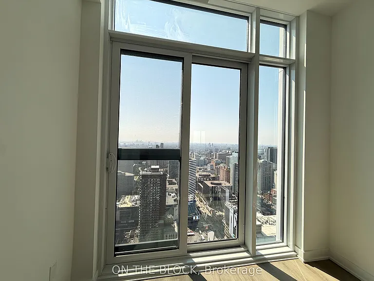 252 Church St #Penthouse 17 — Photo 16