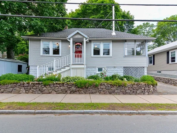 19 Summer St, Stoneham, MA 02180
