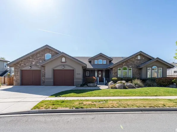 7435 Island Queen Dr, Sparks, NV 89436