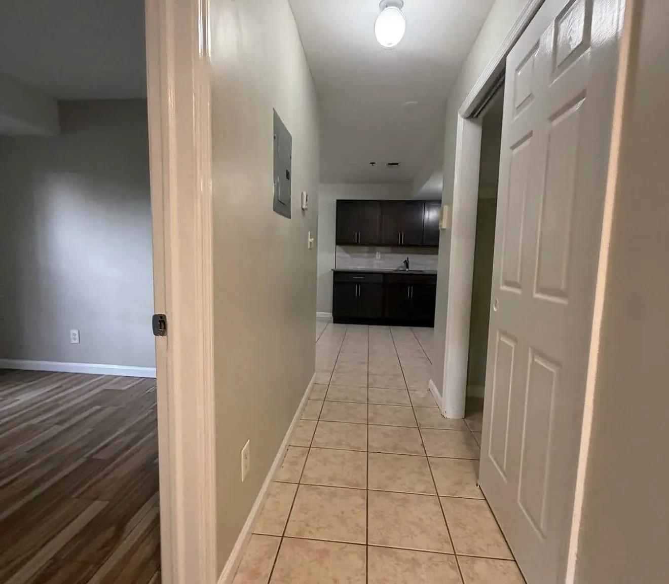 2 bed, $2,050 — Photo 3