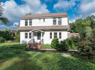 45 Mountain Ave, Warren, NJ 07059