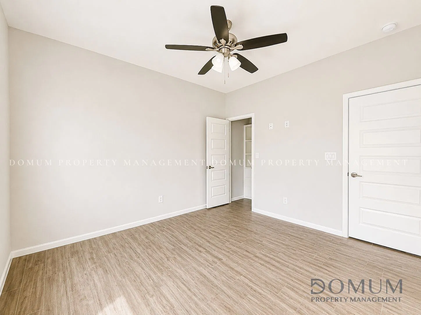 3302 Wolf Creek Avenue - 3 — Photo 4
