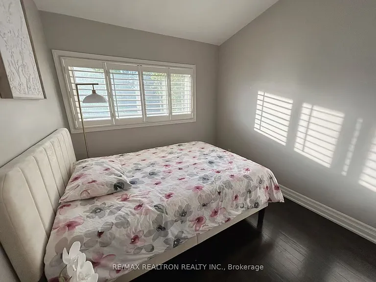 2 Lynedock Cres — Photo 21