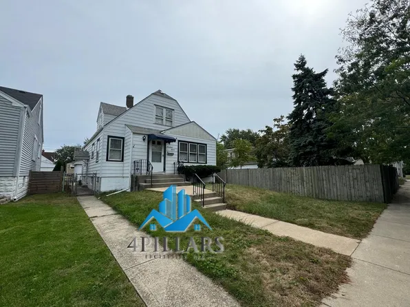 1715 Parkview Ave, Whiting, IN 46394