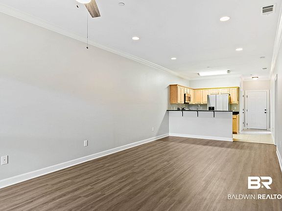 5th image of 20637 Blueberry Ln Unit 43
