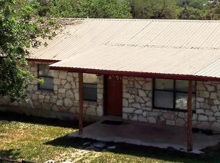 605 Faris Ranch Rd, Bandera, TX 78003