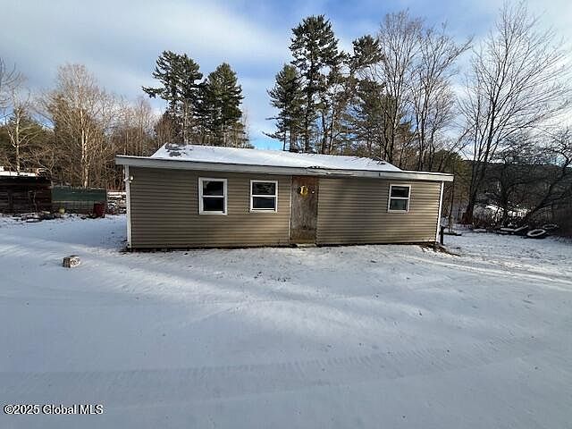 1st image of 14 Walter Maxfield Road