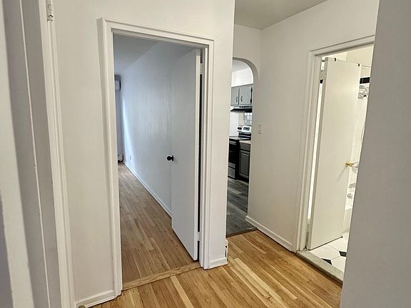 3rd image of 5817 Avenue O Floor 1