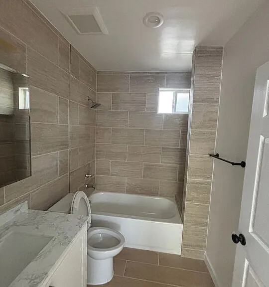 2751 Mary St #A — Photo 8
