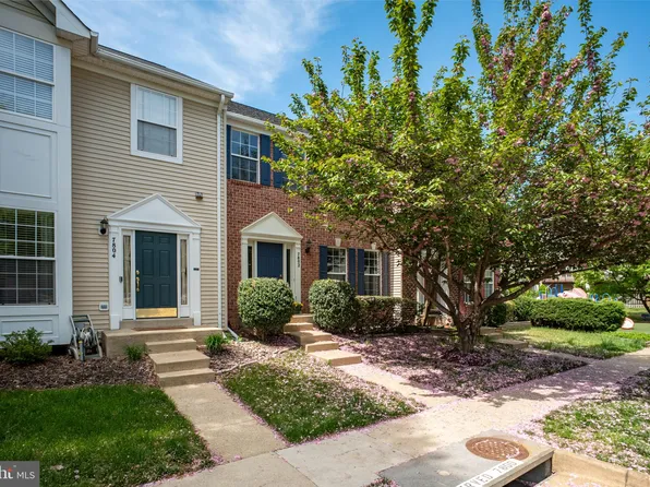 7802 Seth Hampton Dr, Alexandria, VA 22315