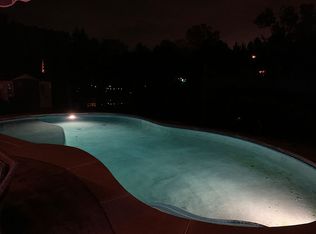 40 S Parrish Ct, Amherst, NY 14068