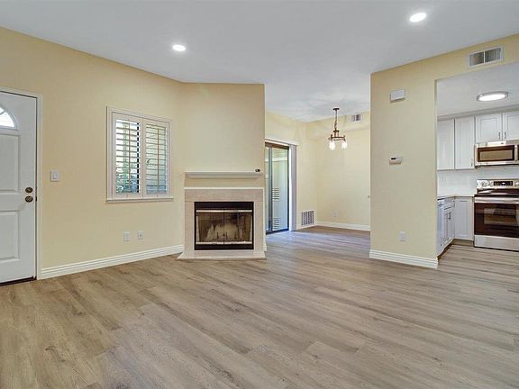 4th image of 1709 Flickinger Ct
