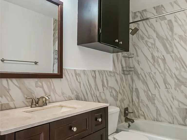 1122 Hollow Creek Dr #1 — Photo 8