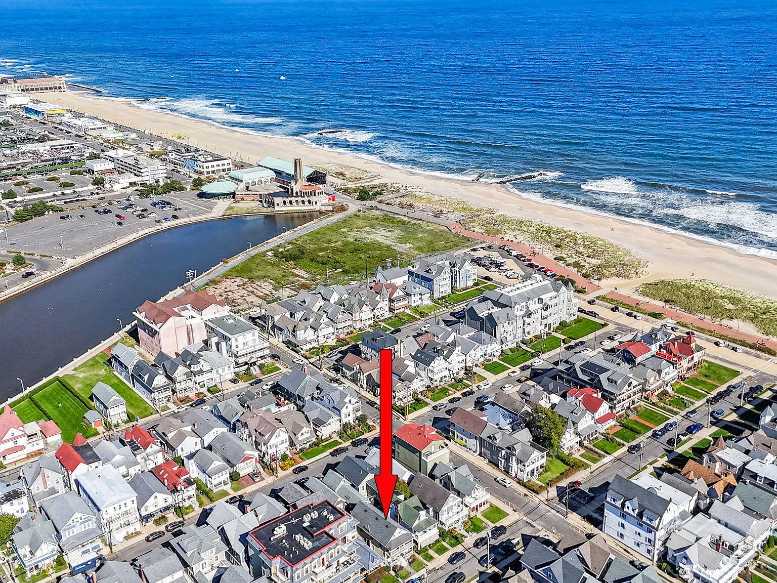1 bed, $1,900 — Photo 1