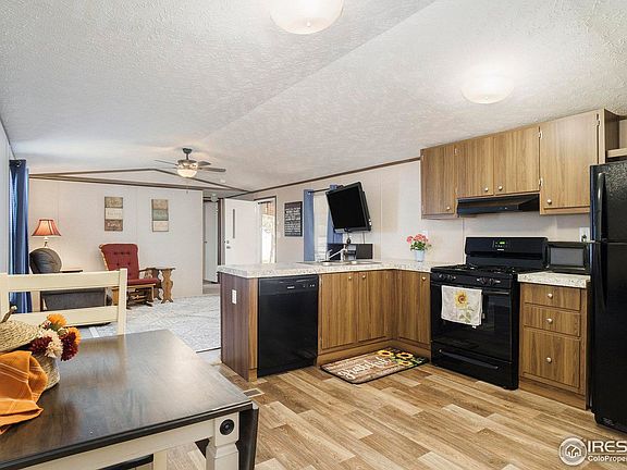 4th image of 1601 N College Ave #91