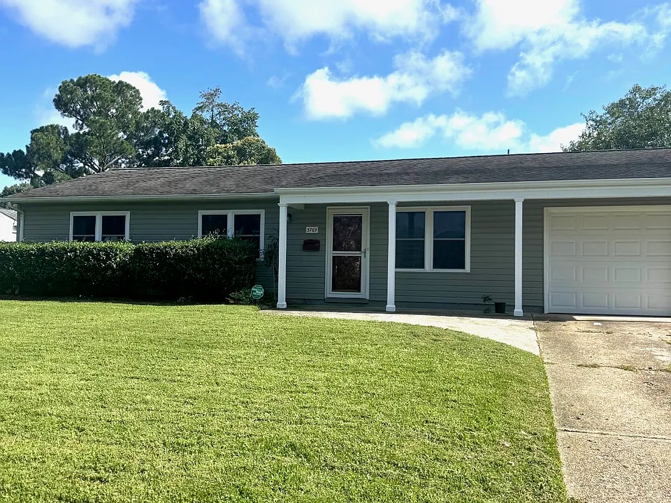 3769 Colonial Pkwy