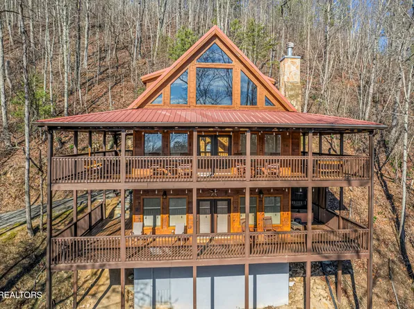2314 Whipoorwill Hill Way, Sevierville, TN 37862